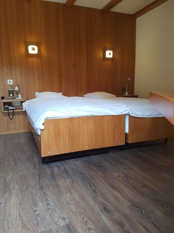 Motel Des Sports マルティニー区 エクステリア 写真