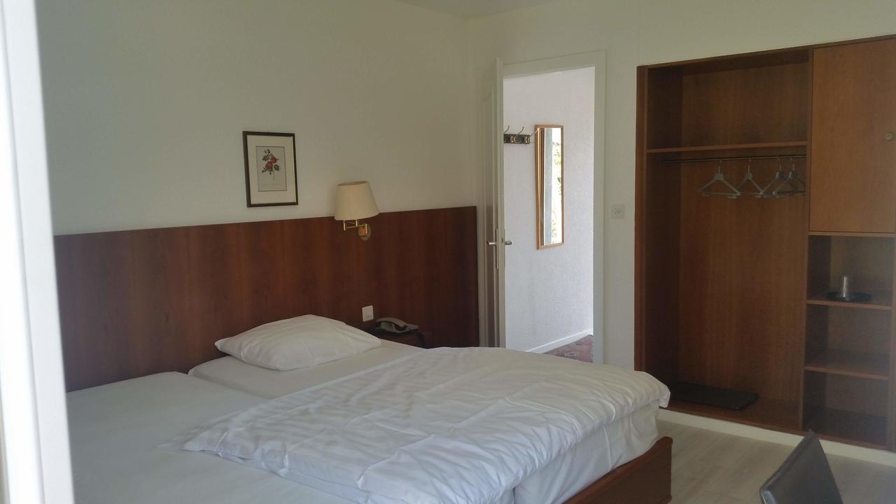 Motel Des Sports マルティニー区 エクステリア 写真